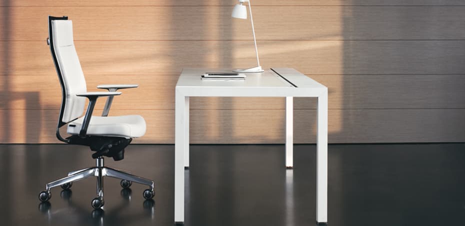 820 Executive Office Chair High-Back
