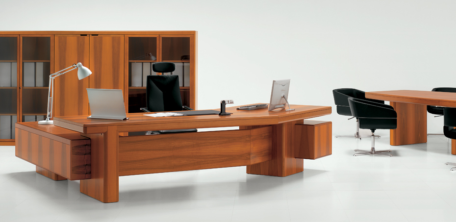Timeless Classic Office Desk 5950 by Wenyi