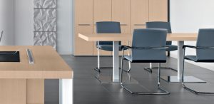 desks 1644 thumb