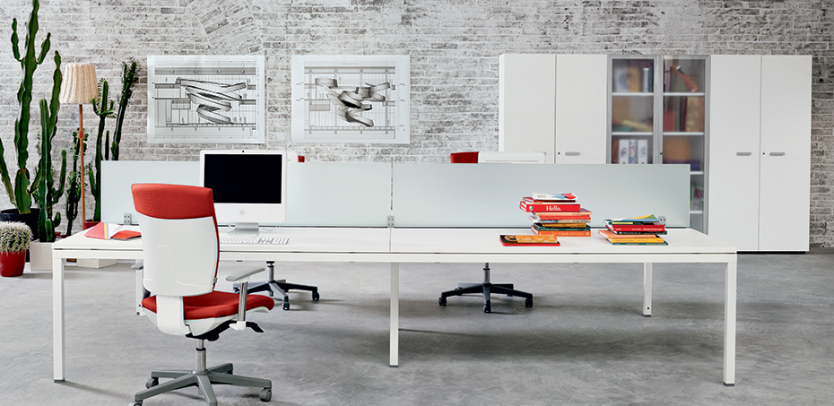desks 1728 thumb