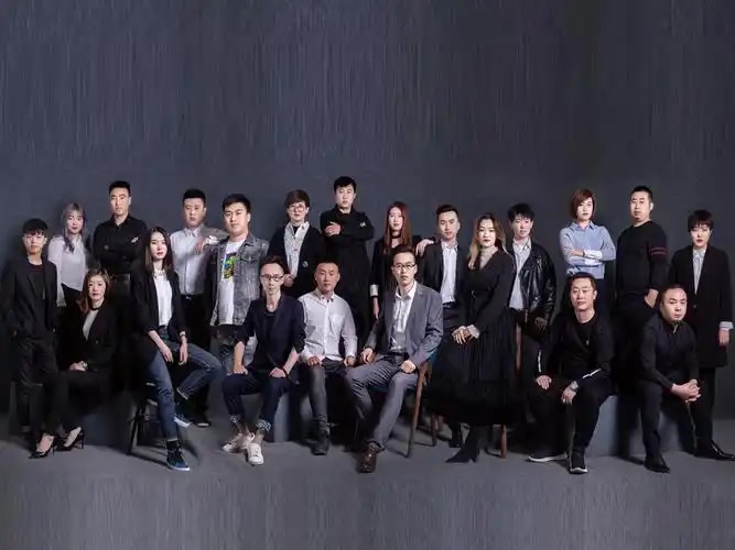 About Wenyi Office Team Photo